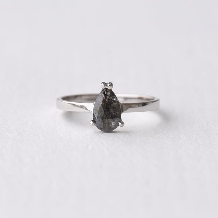 Ring mit Salt and Pepper Diamant Rhys 74673