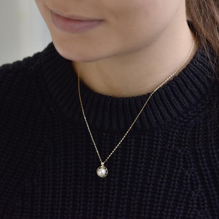 Perlenblüte mit Diamanten 24552