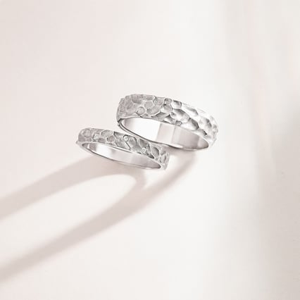 Eheringe mit atypischer Oberfläche Marry