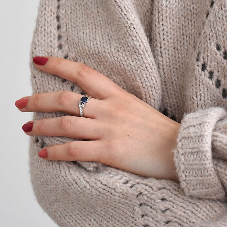 Silberring mit Saphir und Zirkonia Dea 78432