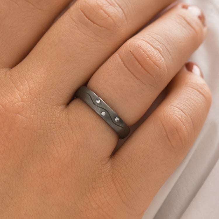 Ring aus Tantal mit Diamanten Brodie 157143