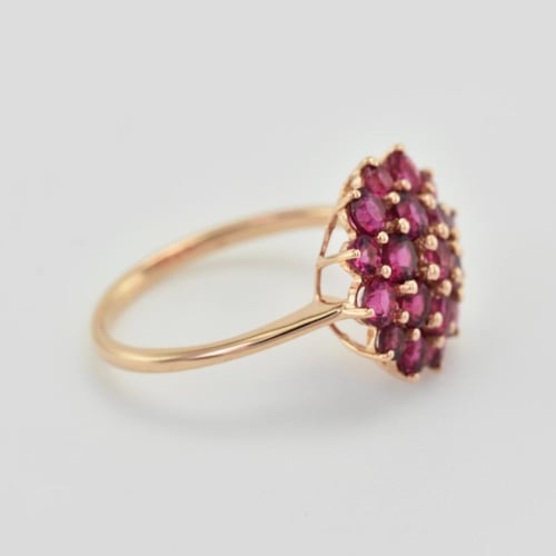 Goldring mit Blüte aus Turmalinen Fannie