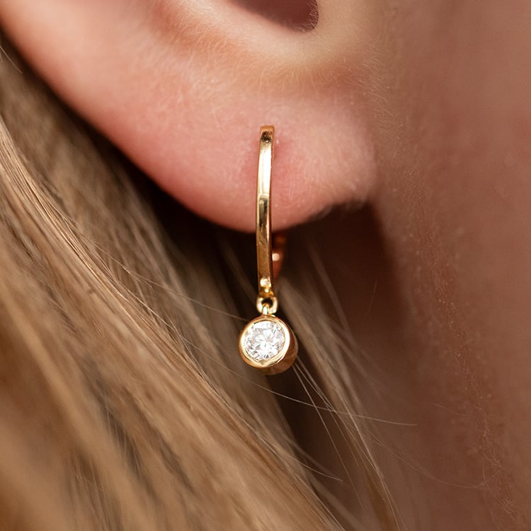 Goldene Hängeohrringe mit Lab Grown Diamanten Nova 137482