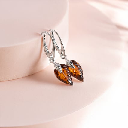 Silberne Bernsteinohrringe in Blattform Daryl