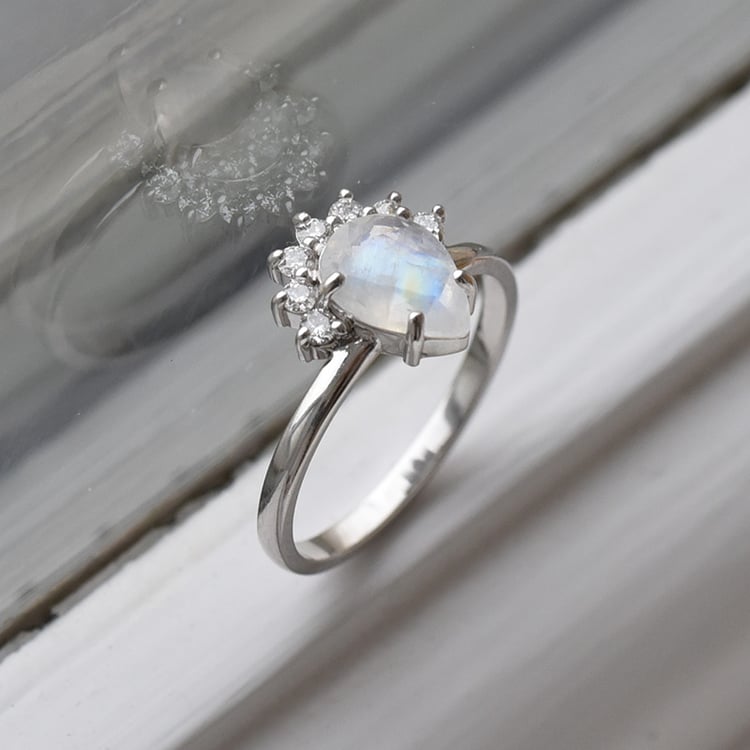 Verlobungsring mit Mondstein und Diamanten Namir 71500