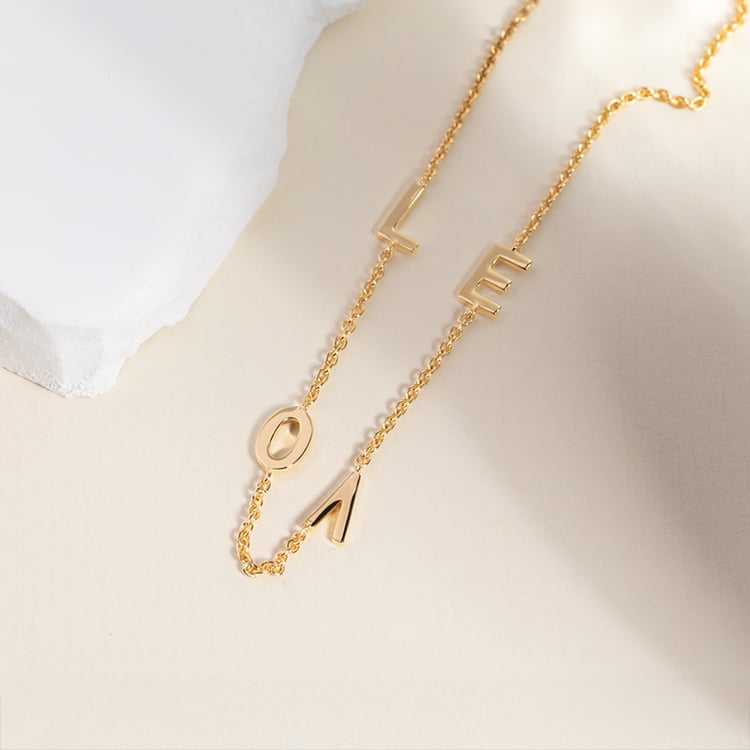 Kette mit den Buchstaben LOVE Lupe 149664