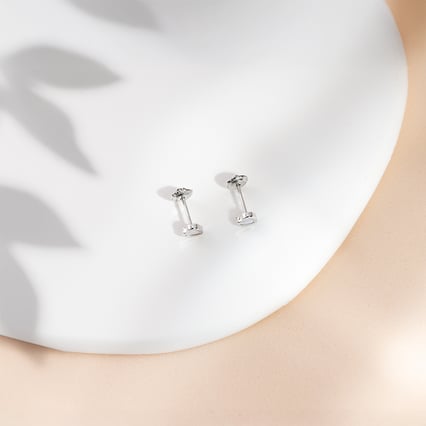 Goldene Ohrringe für Kinder mit einem Permuttherz Moana