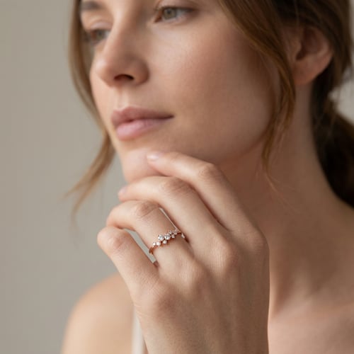 Silberner Clusterring mit Moissaniten Isolde
