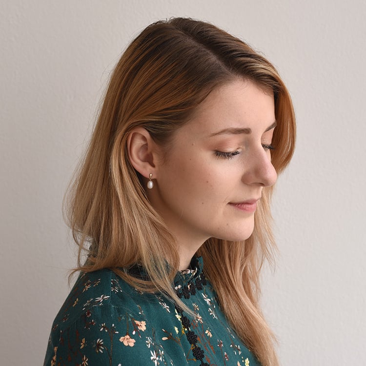 Elegante Perlenohrringe aus Gold Anne 63751