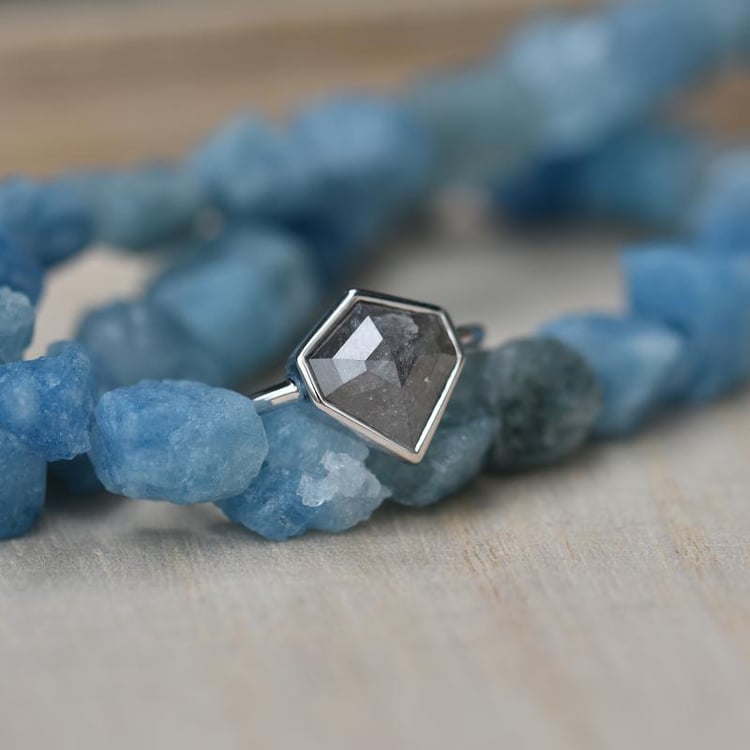 Ring mit Salt and Pepper Diamant Socorro 44226