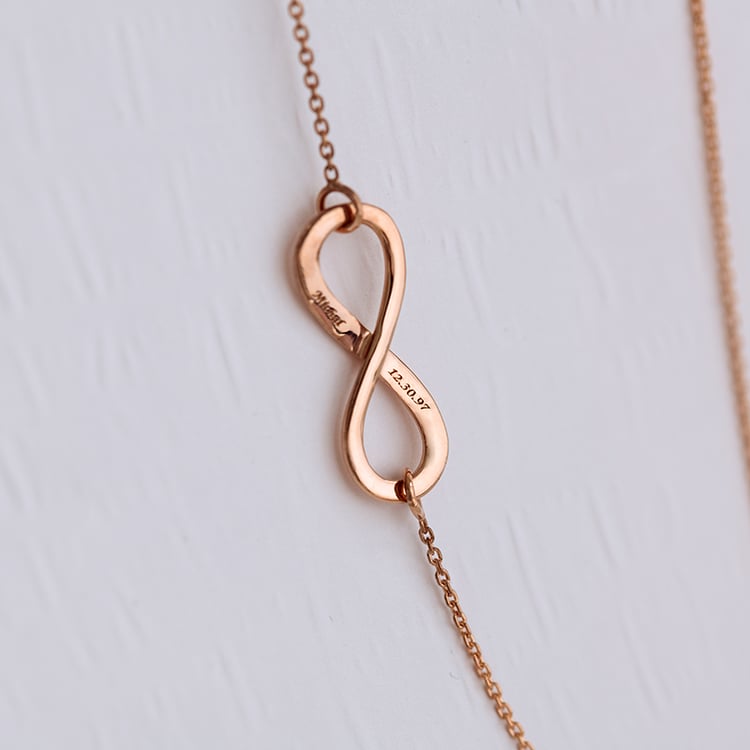 Silberhalskette im minimalistischen Design Infinity 124599