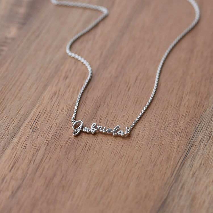 Goldene Namenskette mit Gravur Ihrer Wahl und Diamant Dovev 70861