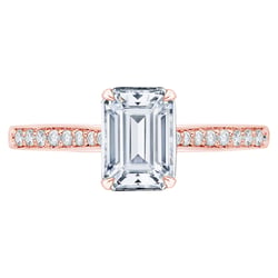 Verlobungsring mit Diamanten im Smaragdschliff Rafa