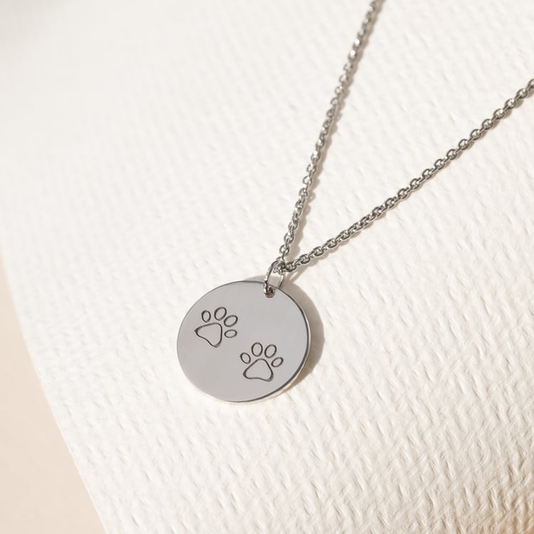 Anhänger mit Pfoten und Gravur Johan 123097