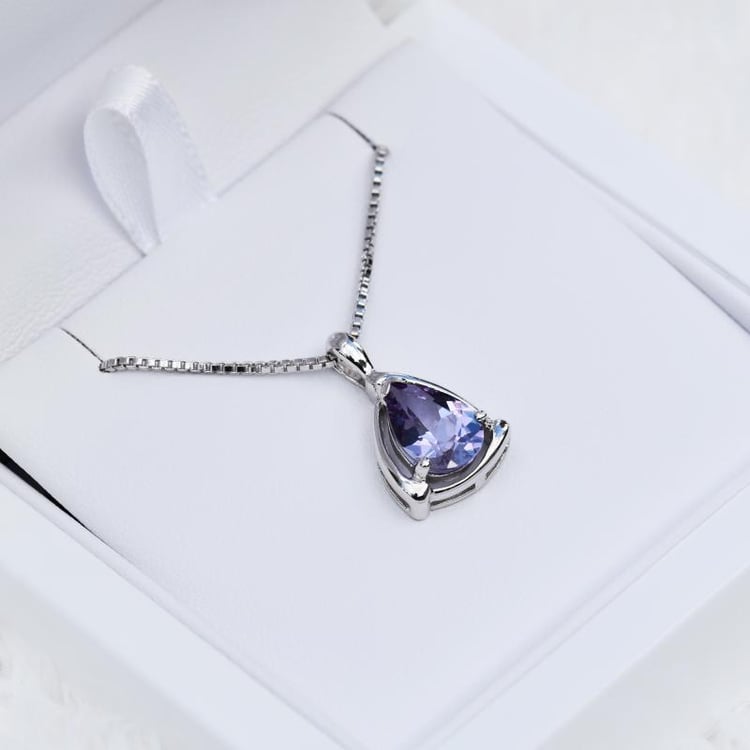 Halskette mit Alexandrit Anhänger in Eppi-Geschenkbox 84194