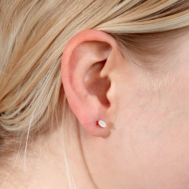 Minimalistische Silberohrringe mit Opalen Andine 132813