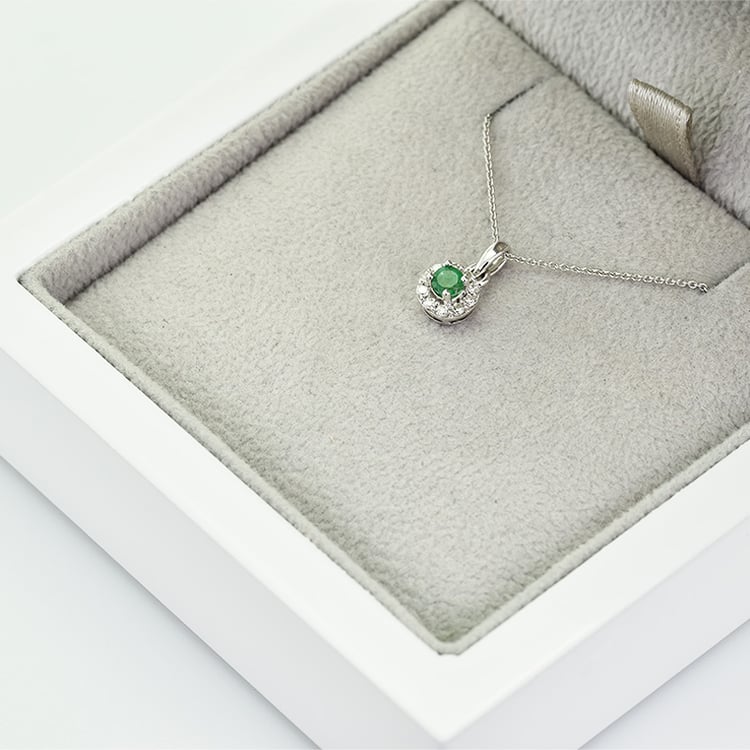 Smaragd-Anhänger im Halo-Stil Florrie 41690