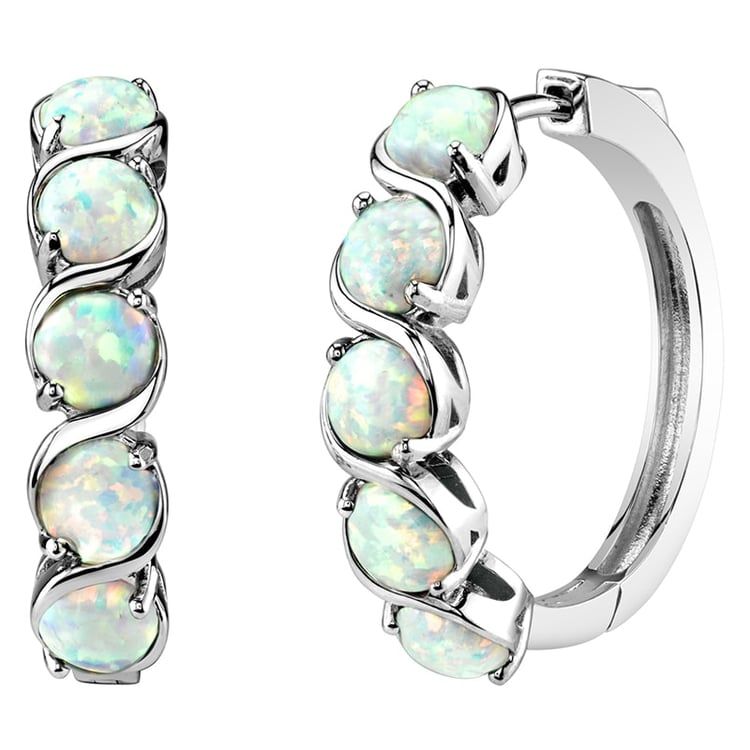 Weiße Opale in Ohrringen