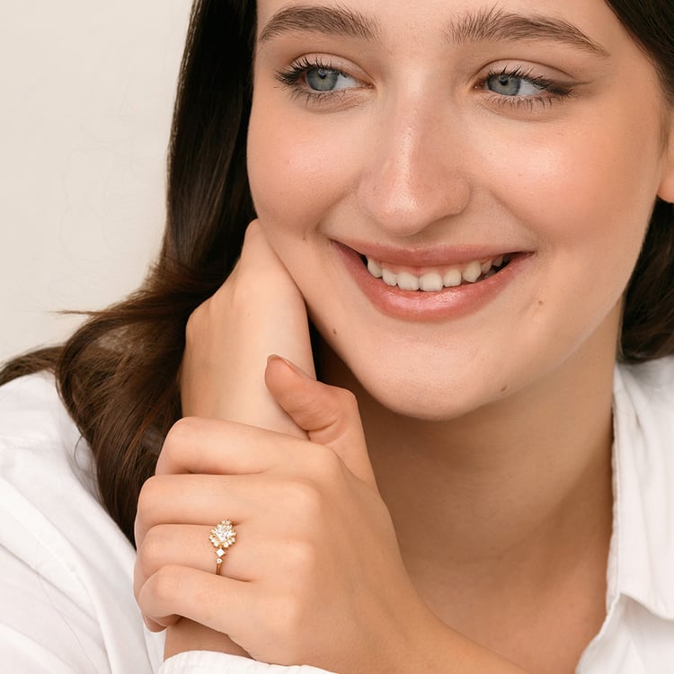 Verlobungsring aus Gelbgold mit Lab Grown Diamant im Princess Schliff Medrie 158846
