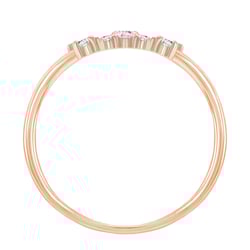 Goldener Verlobungsring mit Diamanten Blanka