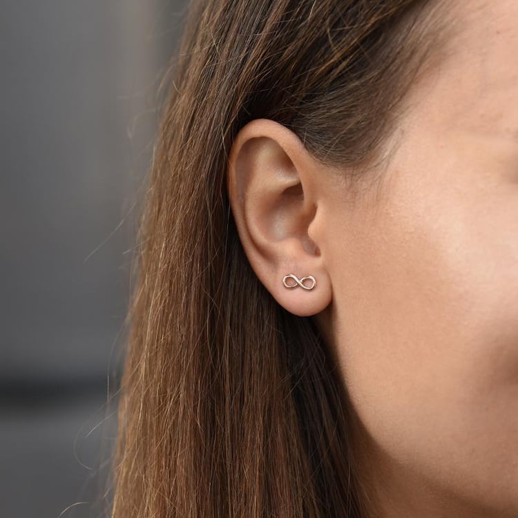 Schmuckset aus Gold mit Unendlichkeitszeichen Infinity 47821