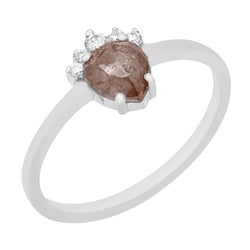 Verlobungsring mit einem Salt and Pepper Diamanten Ange