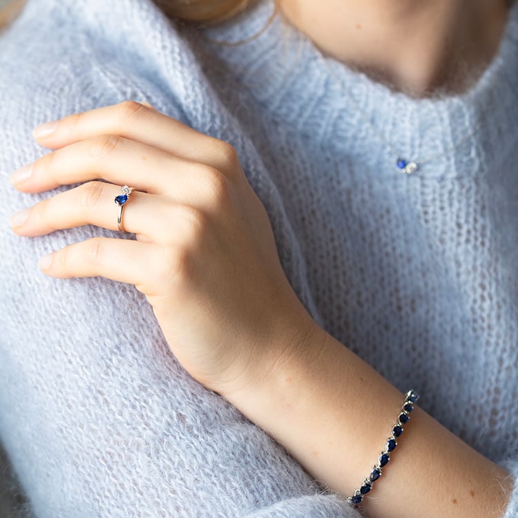 Toi et moi Ring mit Lab Grown Diamant und Saphir Maite 147059