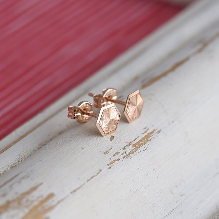 Goldene Ohrringe in Hexagon-Form Sumiko 84727