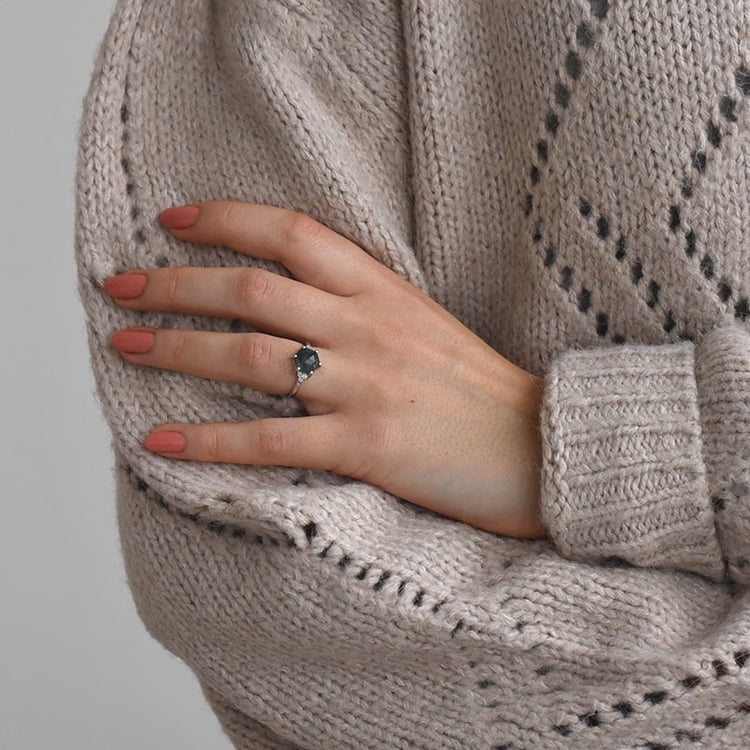 Goldener Verlobungsring mit Moosachat und Diamanten Yasmeen 71501