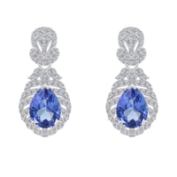 Goldene Ohrringe mit Tansaniten und Diamanten Fujita