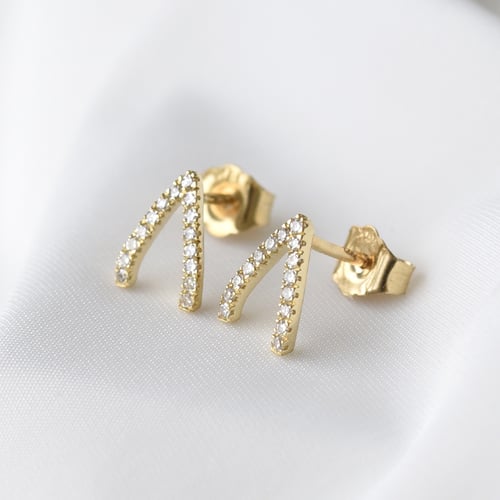 Minimalistische Ohrringe mit Diamanten Wishbone