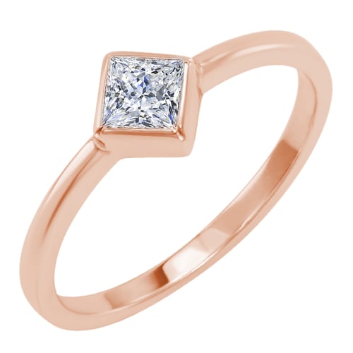 Goldring mit Diamant im Prinzessschliff Luale