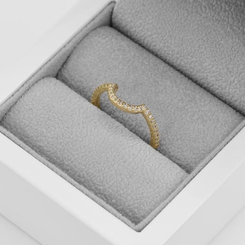 Verlobungsset mit Halo Ring und Diamanten Lieta