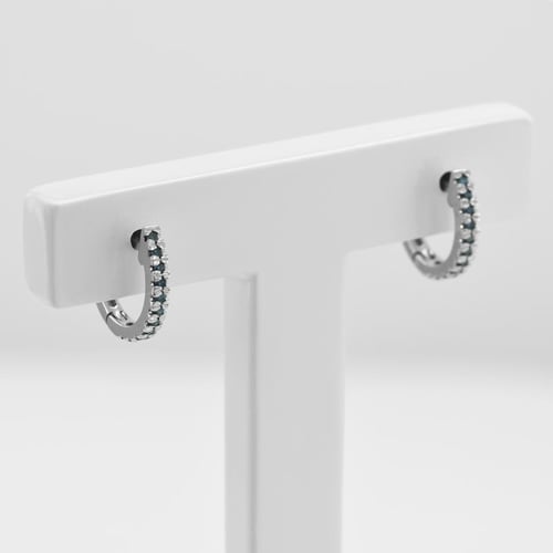 Elegante Creolen mit blauen Diamanten Gomati