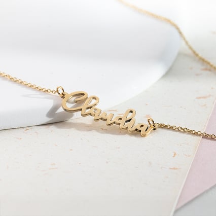 Goldene Namenskette mit Gravur Ihrer Wahl und Diamant Dovev