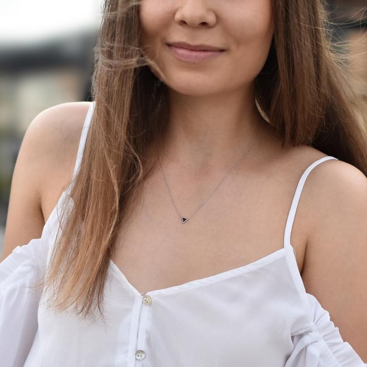 Goldene Halskette mit schwarzem Diamant Baya 32143