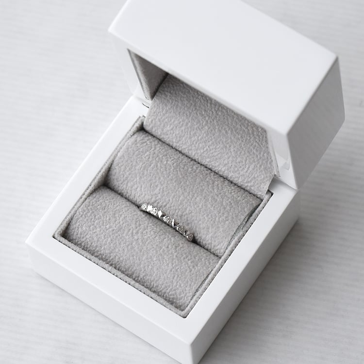 Goldener Memoryring mit Herzen und Diamanten Fople 74304