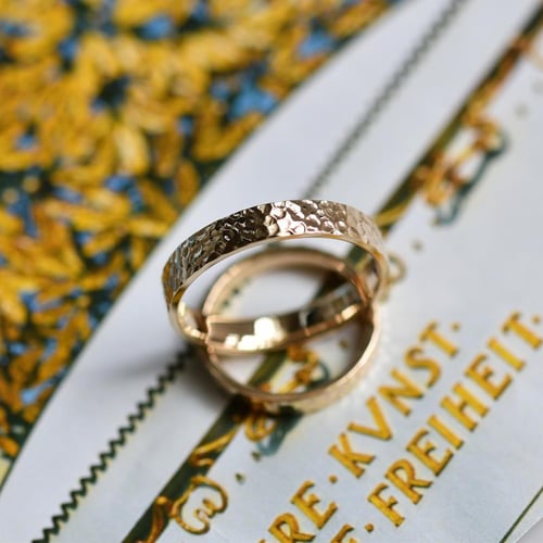 Mehrfarbige Eheringe aus Gold Pate