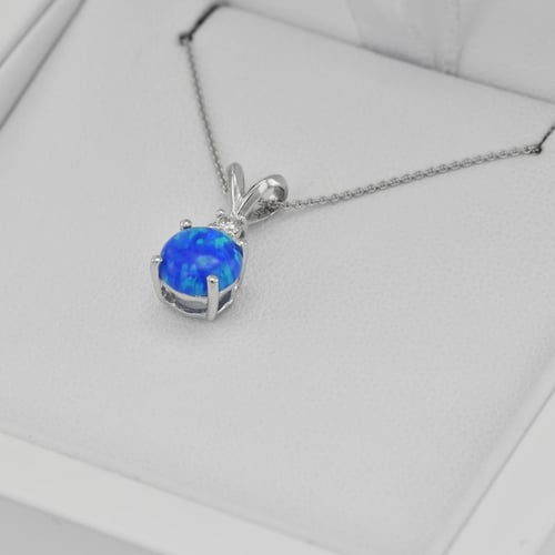 Anhänger mit blauen Opal und Diamant Emolyna
