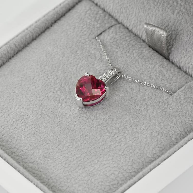 Rubinanhänger 38452