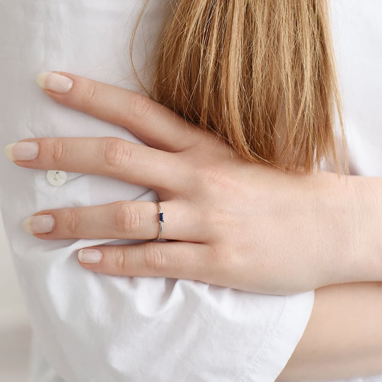 Goldring mit Saphir 90383