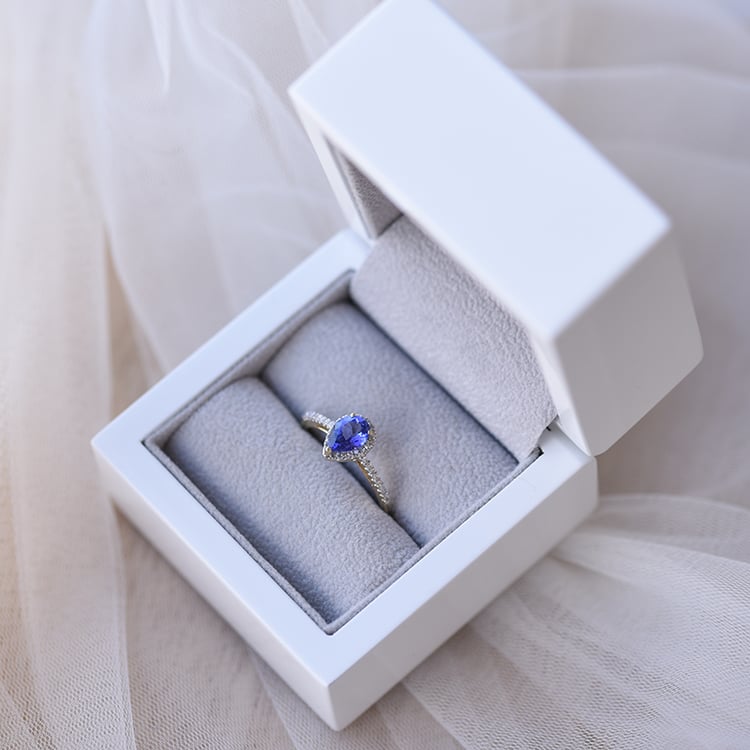 Verlobungsringe mit Tansanit in Eppi-Geschenkbox 59061