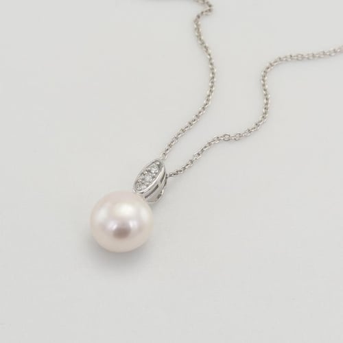 Silberner Anhänger mit Diamanten Alixa