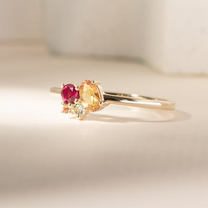 Cluster-Ring mit Citrin, Rubin und Aquamarin Bluma