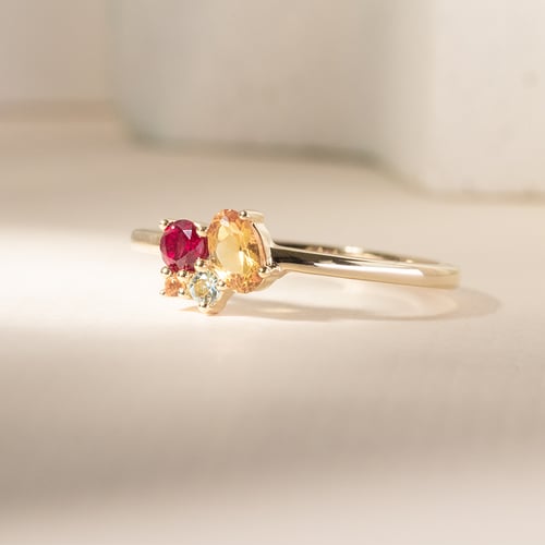 Cluster-Ring mit Citrin, Rubin und Aquamarin Bluma