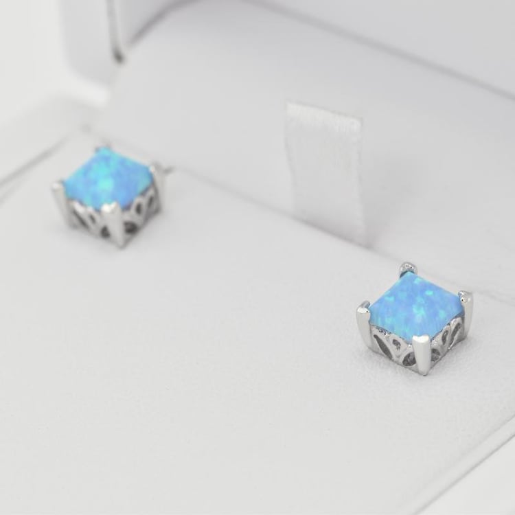 Ohrstecker aus Silber mit azurblauen Opalen Medini 21181