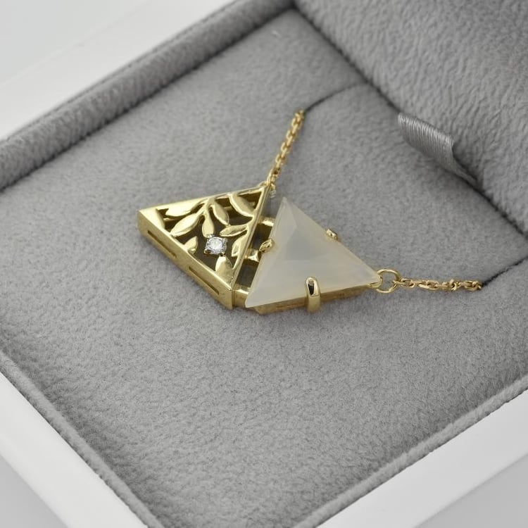 Goldene atypische Halskette mit Achat und Diamant Maud 43378