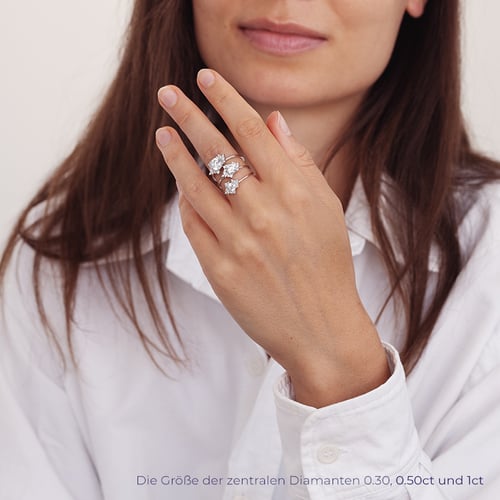 Unkonventioneller Cluster Verlobungsring mit Lab Grown Diamanten Talisha