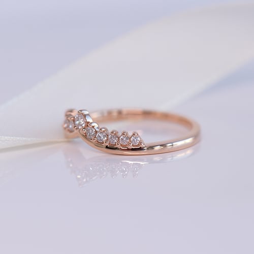 Ring in V-Form mit Diamanten Bethanie