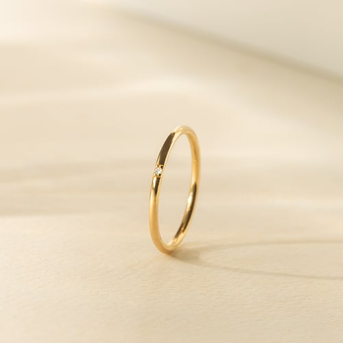 Zarter Ring mit einem Lab Grown Diamanten Beryl